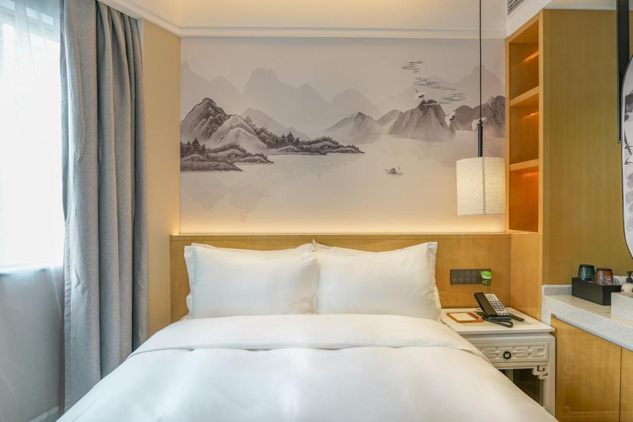 Paco Hotel Shenzhen Luohu Port Eksteriør bilde