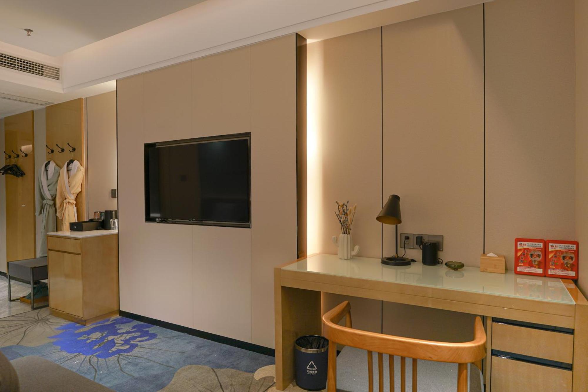 Paco Hotel Shenzhen Luohu Port Eksteriør bilde