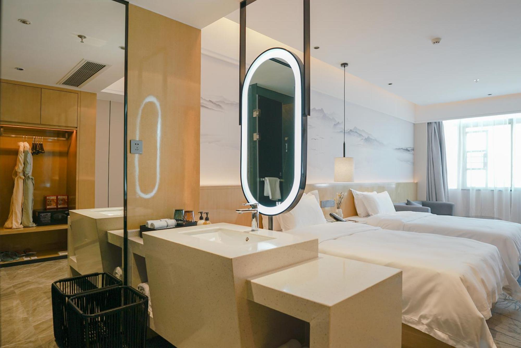 Paco Hotel Shenzhen Luohu Port Eksteriør bilde