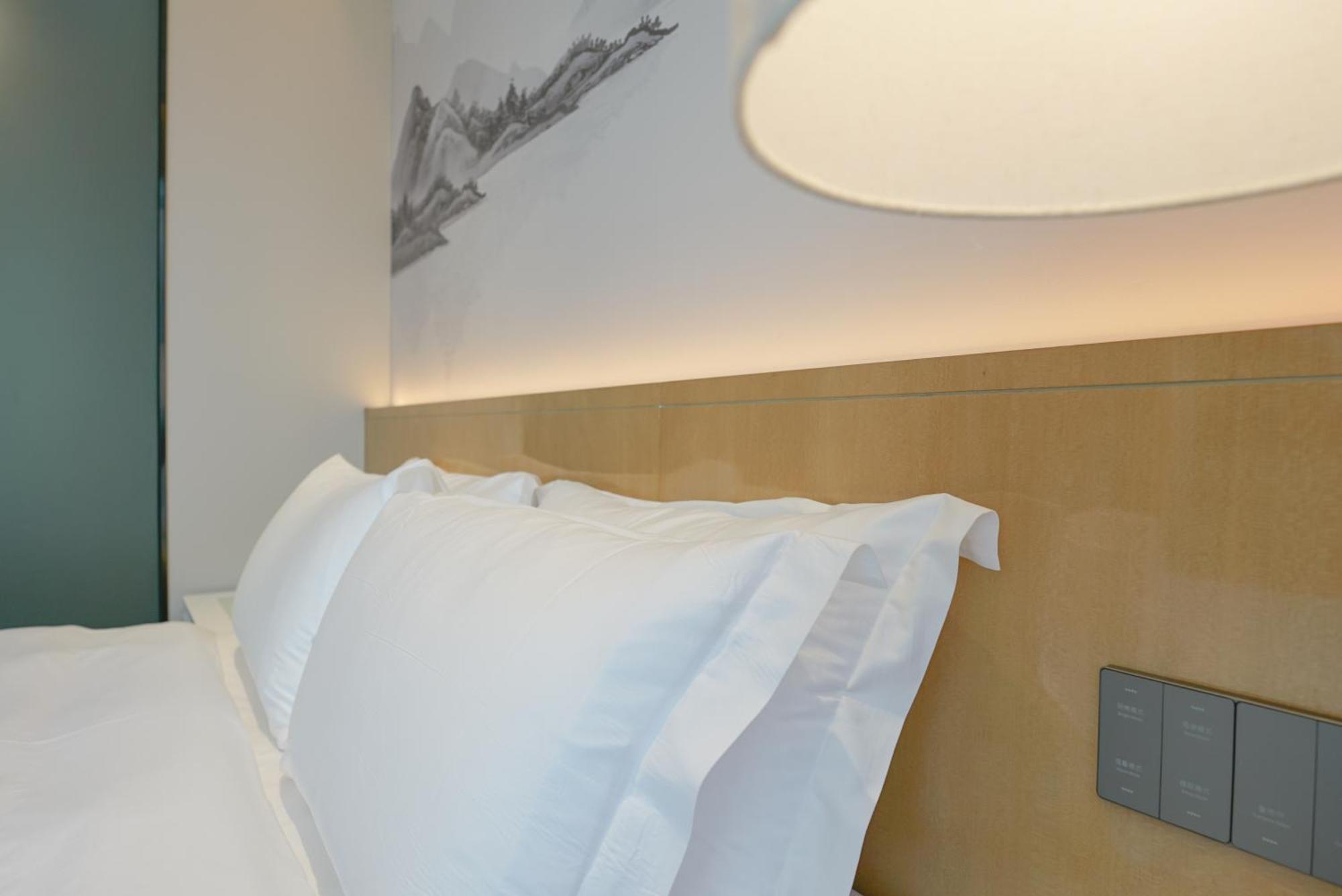 Paco Hotel Shenzhen Luohu Port Eksteriør bilde