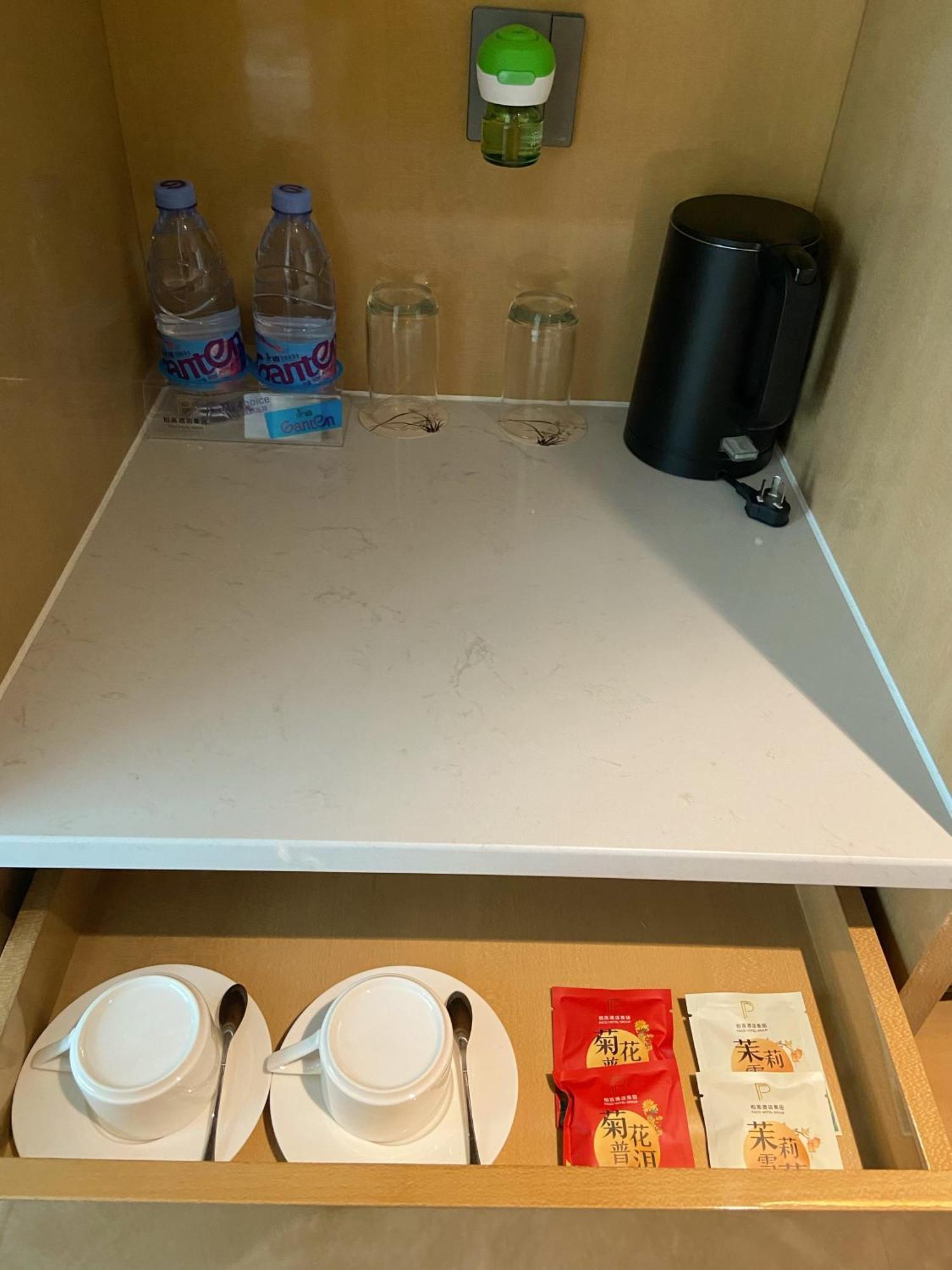 Paco Hotel Shenzhen Luohu Port Eksteriør bilde